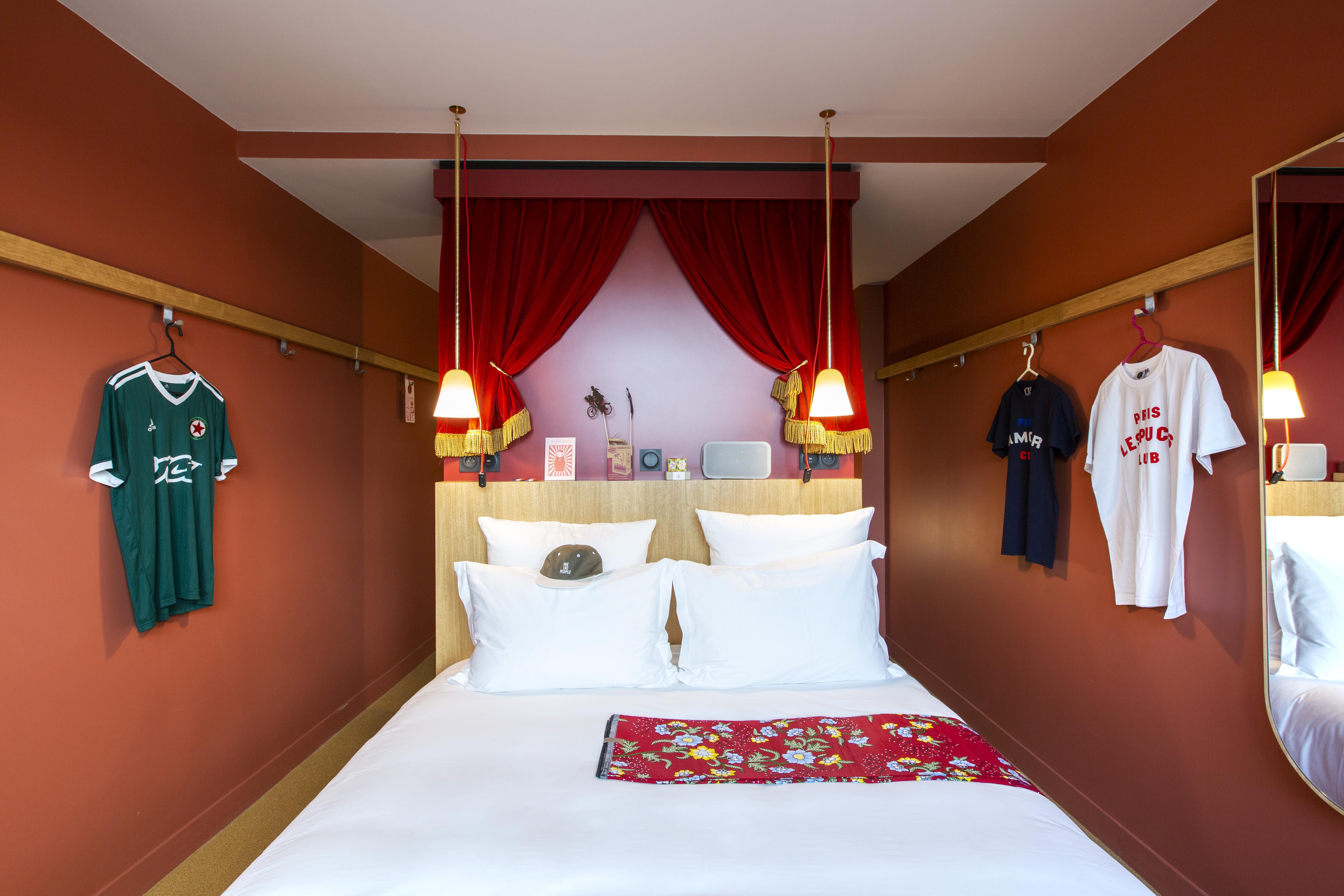 Mob Hotel Paris Les Puces Сент-Уан Екстер'єр фото
