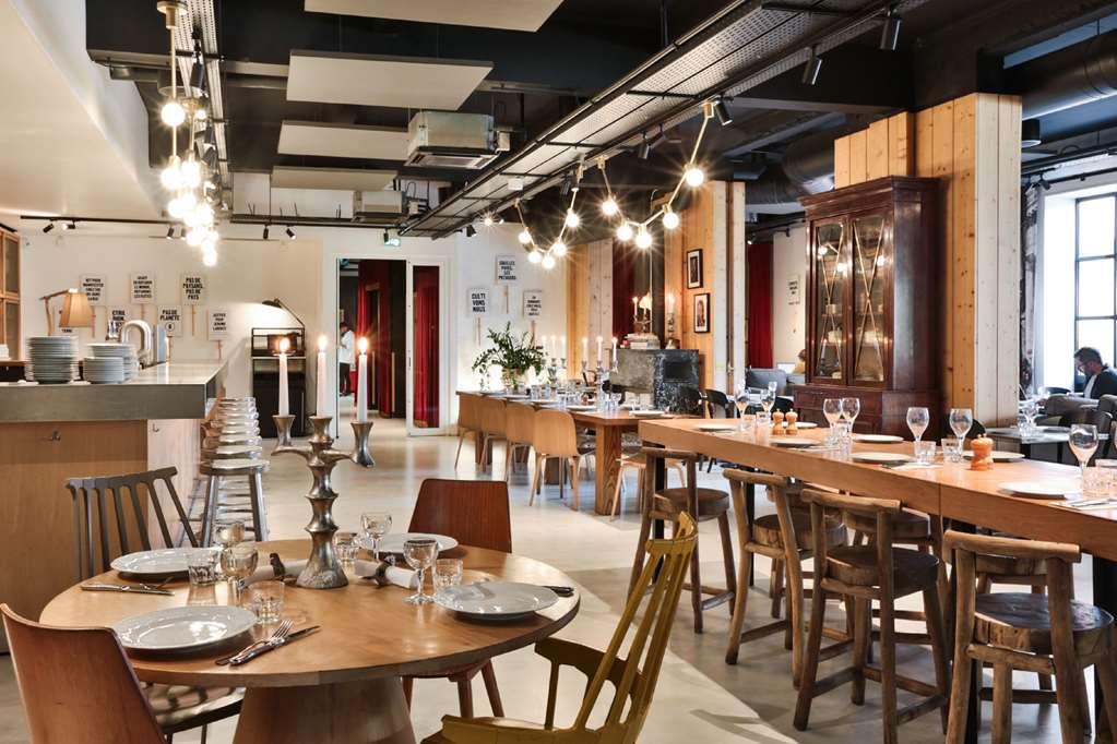 Mob Hotel Paris Les Puces Сент-Уан Ресторан фото